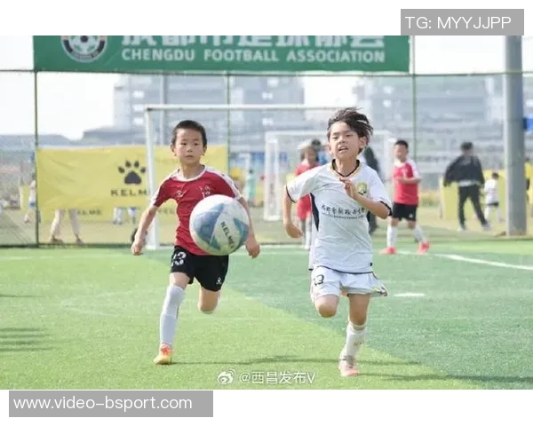 足球小将重燃梦想之旅探索团队精神与个人成长的完美结合